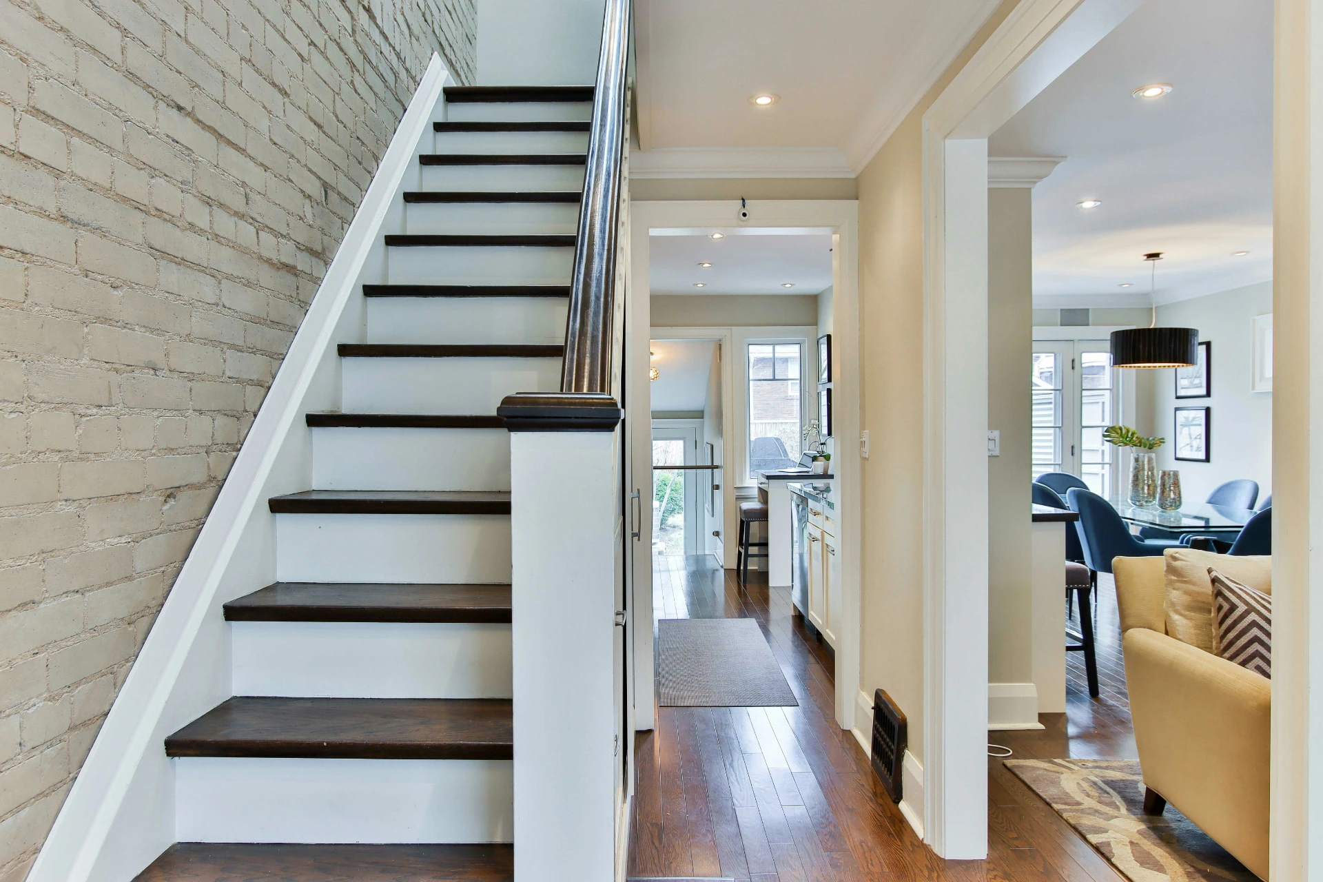 Custom nosings - the detail that makes the staircase